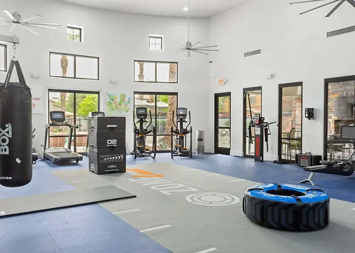 Apartment Cozysuites By The Stadium With Pool 19 Glendale