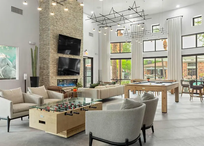 Apartment Cozysuites By The Stadium With Pool 19